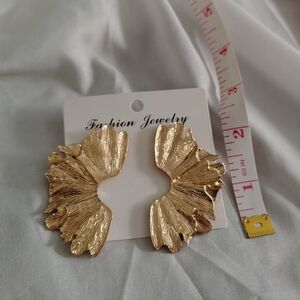 Trendy Gold Plated Fairy Elf Princess Leaf Earrings